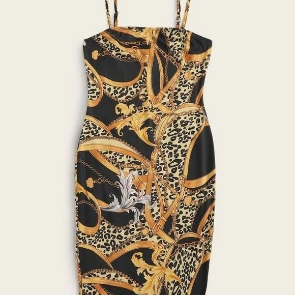 Dresses & Skirts - Chain print bodycon dress